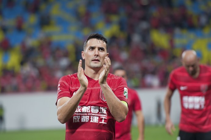 中超4月：蓉城申花领跑，河南浙江西海岸零胜