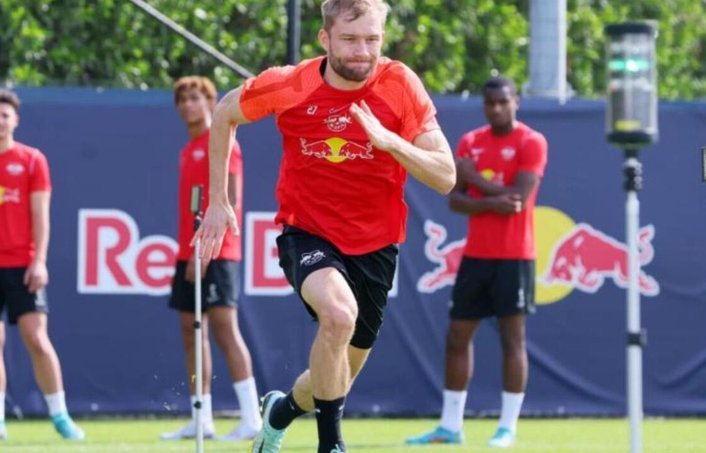 戈登掘奇拜仁，门将成焦点