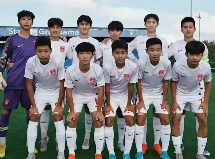 U-15中国队VS意大利赛后几项比较突出数据。