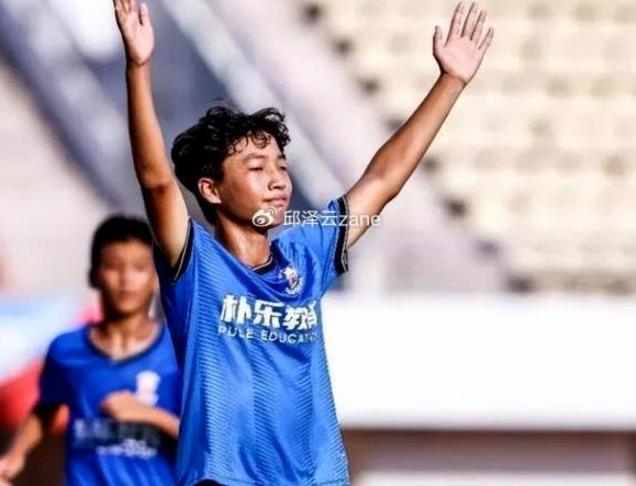 豆包说李昊炎加盟的是巴萨u15b队