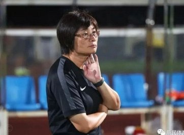 马德兴怒批米利西奇：女足需变！