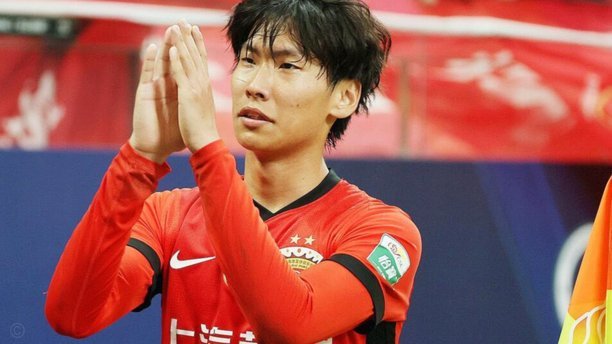 马晓旭与中国足协入围亚足联年度颁奖提名